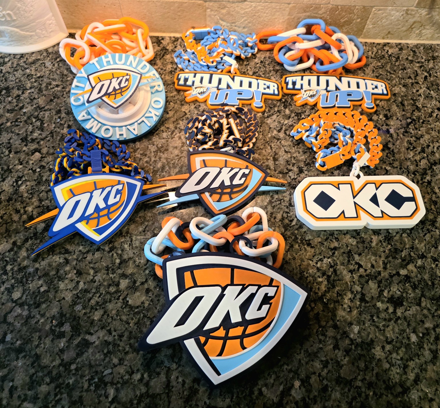 OKC Thunder hype chains