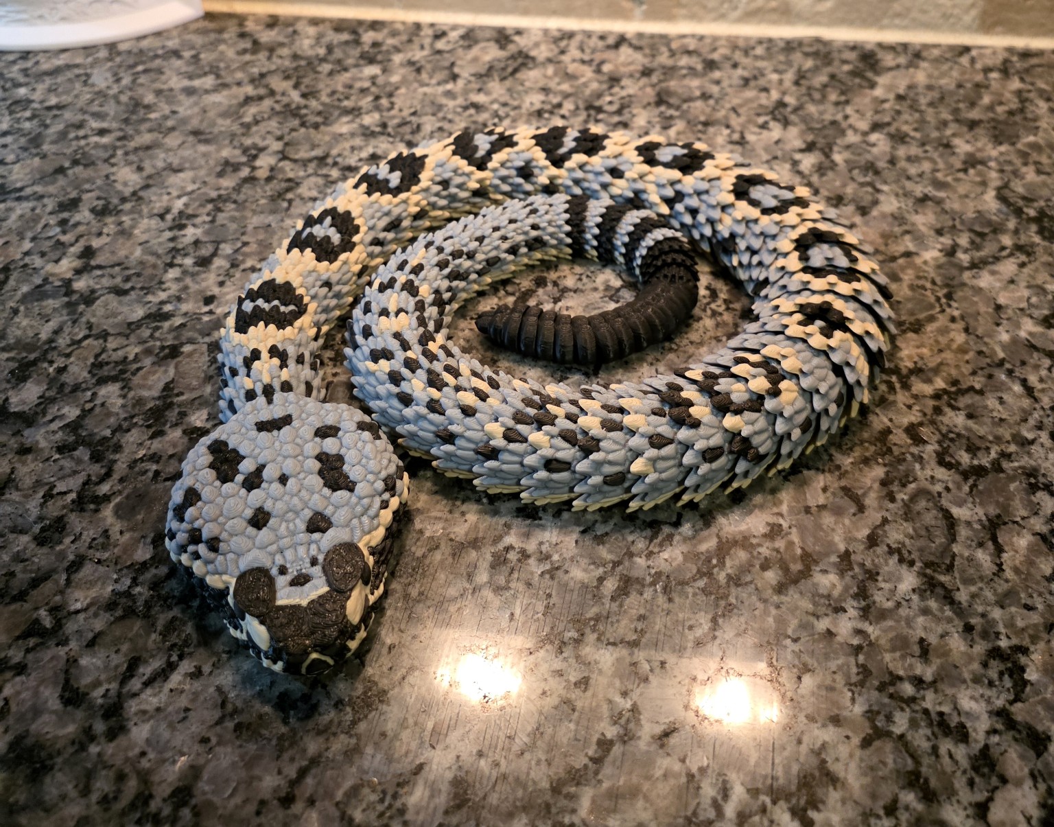 Articulated snake